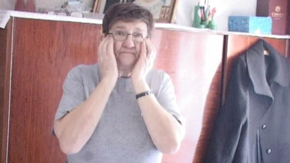 Proprietara apartamentului: „A ieșit fum din mașină, m-am temut să nu explodeze sub geam la dormitor”