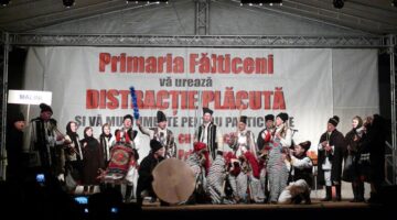 Datini și obiceiuri de iarnă, prezentate la Fălticeni