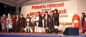 Datini și obiceiuri de iarnă, prezentate la Fălticeni