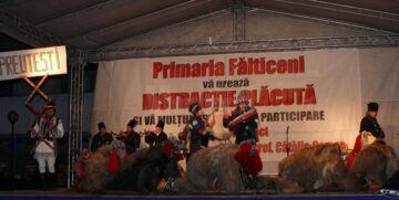 Datini și obiceiuri de iarnă, prezentate la Fălticeni