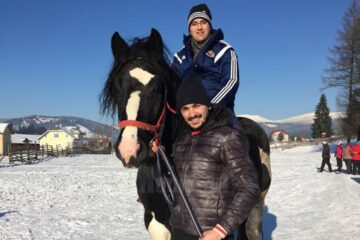 Burleanu și staff-ul său au gustat de sărbători din plăcerile Bucovinei