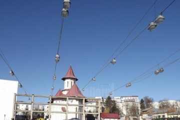 În luna decembrie aproape 31.000 de persoane au plătit bilet la patinoarul Areni