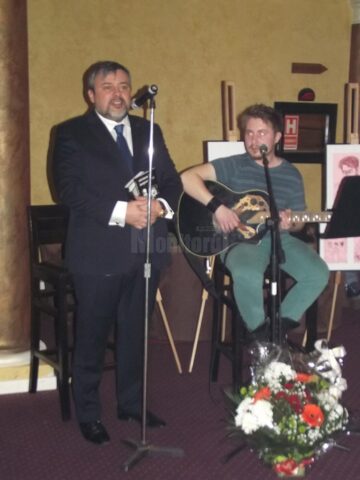 „Sărbătorile Memoriei” sau „despovărarea” prin poezie și muzică
