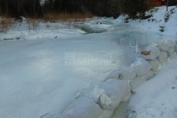 Digul realizat de pompieri pentru îndepărtarea pericolului