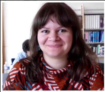 Andra Maria Buta a primit, în ianuarie 2014, premiul „Studentul Român Erasmus al Anului”