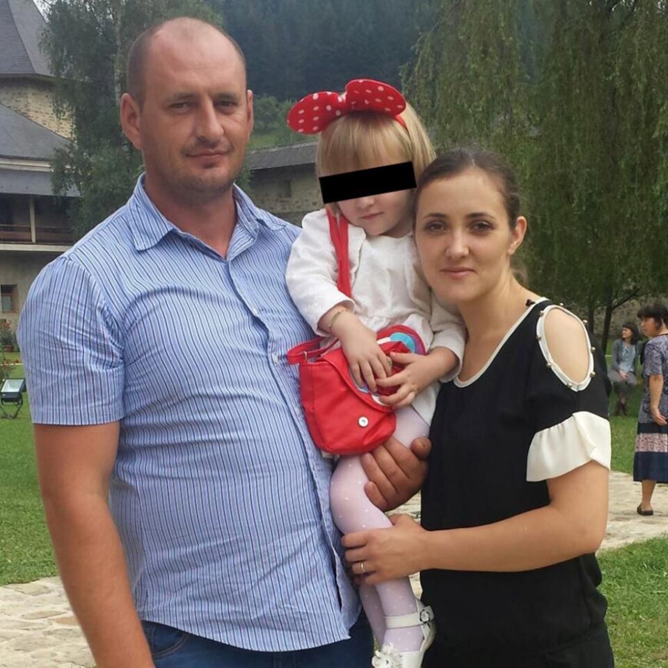 Bogdan Dumitru Croitor, soția sa, Zina, și fiica celor doi. Foto: FaceBook