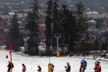 Concursul de la Vatra Dornei va aduna la start în jur de 100 de participanți