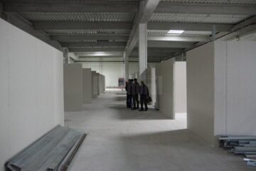 În două-trei săptămâni, noul centru comercial se va deschide