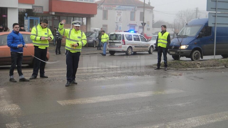 Două tinere, accidentate de o autoutilitară pe trecerea de pietoni