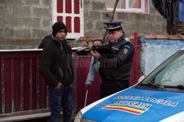Comunitatea de țigani de pe Mirăuți, „vizitată” ieri dimineață de zeci de polițiști