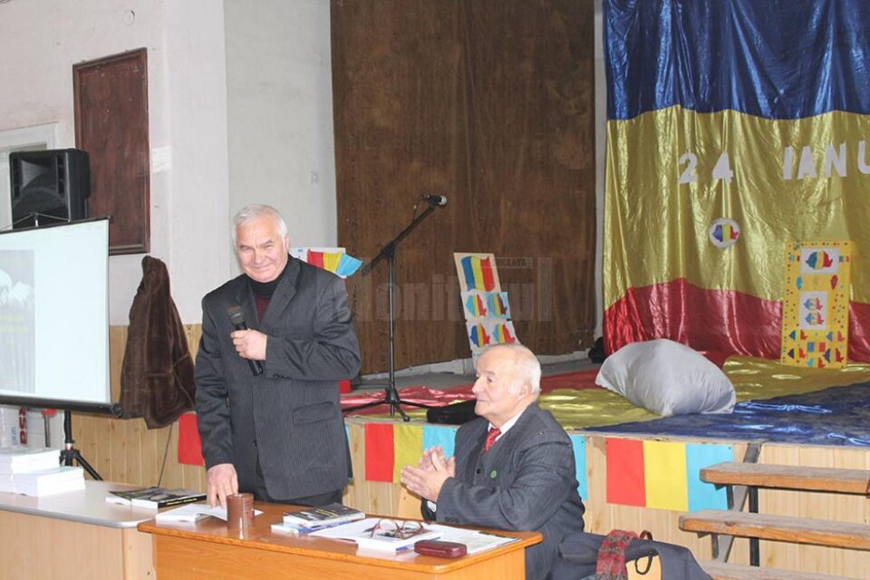 „Anotimpurile neliniștitelor iubiri”, la Școala Gimnazială „George Voevidca” din Câmpulung Moldovenesc