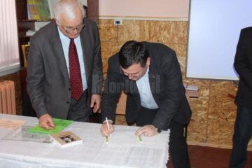 Protocol de colaborare între Liceul Tehnologic Cajvana și Liceul Teoretic “Pan Halippa” din Edineț