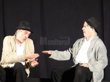 Marcel Iureș și George Mihăiță, cei doi magnifici ai teatrului românesc, aplaudați minute în șir la Suceava