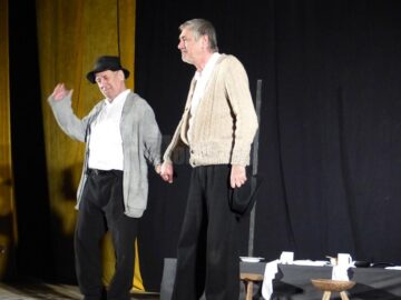 Marcel Iureș și George Mihăiță, cei doi magnifici ai teatrului românesc, aplaudați minute în șir la Suceava