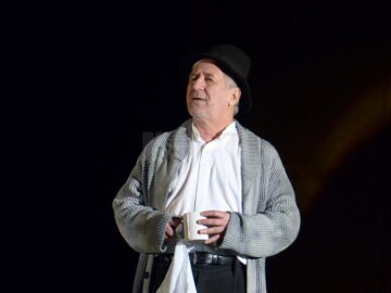Marcel Iureș și George Mihăiță, cei doi magnifici ai teatrului românesc, aplaudați minute în șir la Suceava
