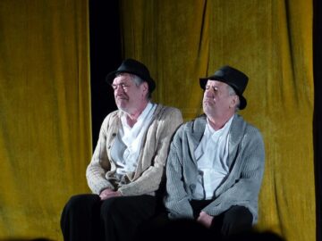 Marcel Iureș și George Mihăiță, cei doi magnifici ai teatrului românesc, aplaudați minute în șir la Suceava