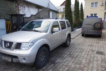 Percheziții la locuința lui Ionuț Vartic, dar și la domiciliul patronului firmei Valea Obcinilor