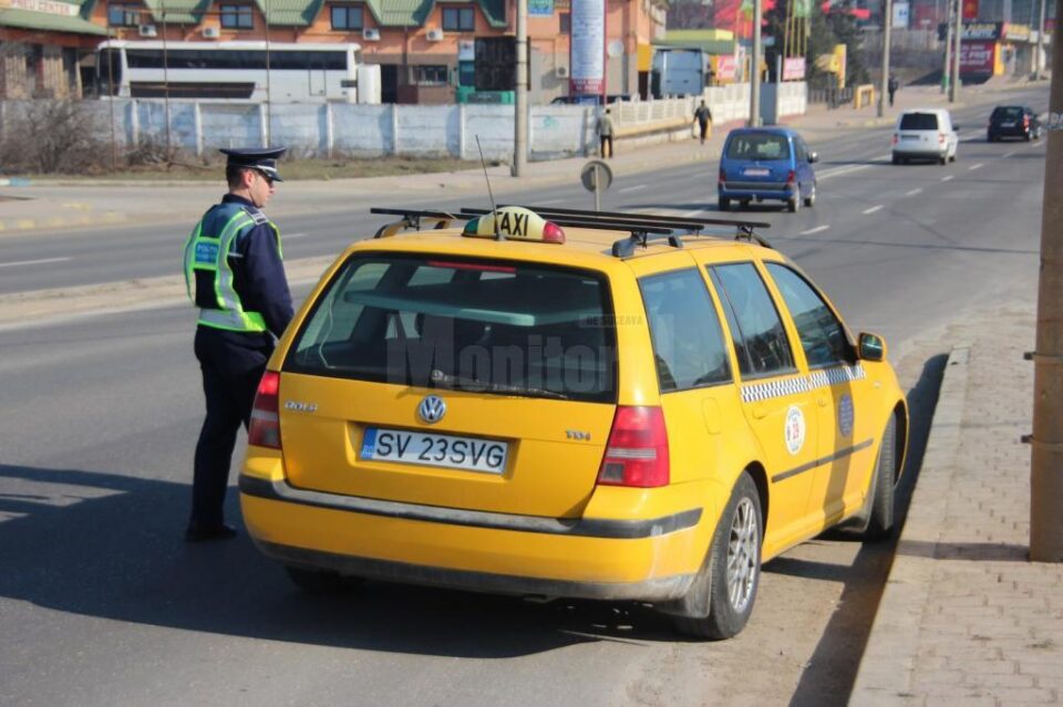 Acțiune de verificare a legalității transportului în regim taxi, soldată cu zeci de amenzi Acțiune de verificare a legalității transportului în regim taxi, soldată cu zeci de amenzi