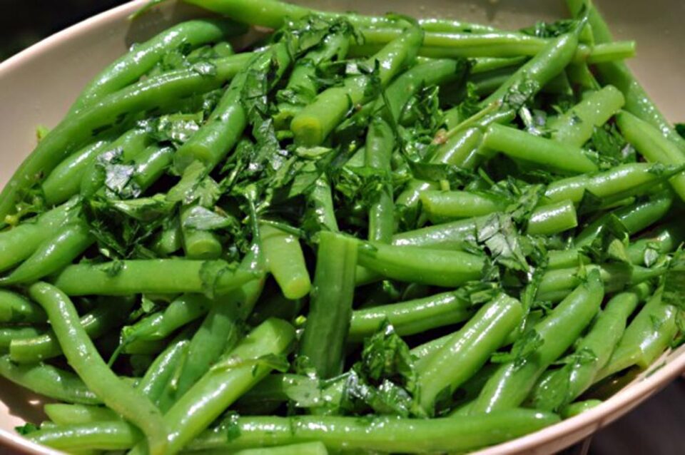 Fasole verde gătită mocănește