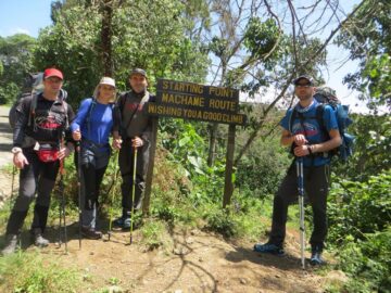 Patru suceveni au ajuns pe Kilimanjaro, acoperișul Africii