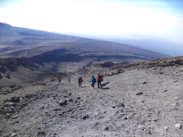 Patru suceveni au ajuns pe Kilimanjaro, acoperișul Africii