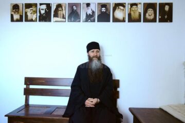 Părintele Arsenie Muscalu de la Mănăstirea Cornu, din județul Prahova