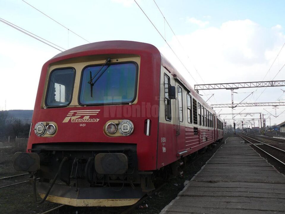 Patroni și angajați ai firmei care efectuează transportul feroviar pe ruta Dolhasca - Fălticeni, cercetați de DNA