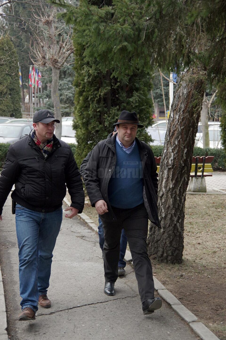 Primarul Vasile Viorel Melen la intrarea la audieri