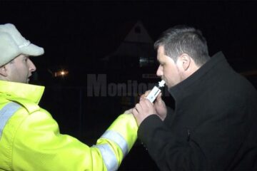 Un preot prins beat la volan a declarat că a băut vin la împărtășanie