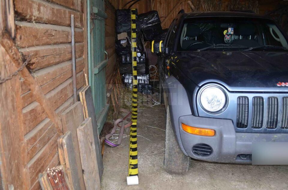 Depozit de țigări de contrabandă, de 40.000 de euro, descoperit la Straja