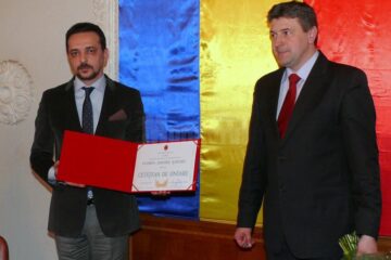 Daniel Șandru și primarul Cătălin Coman