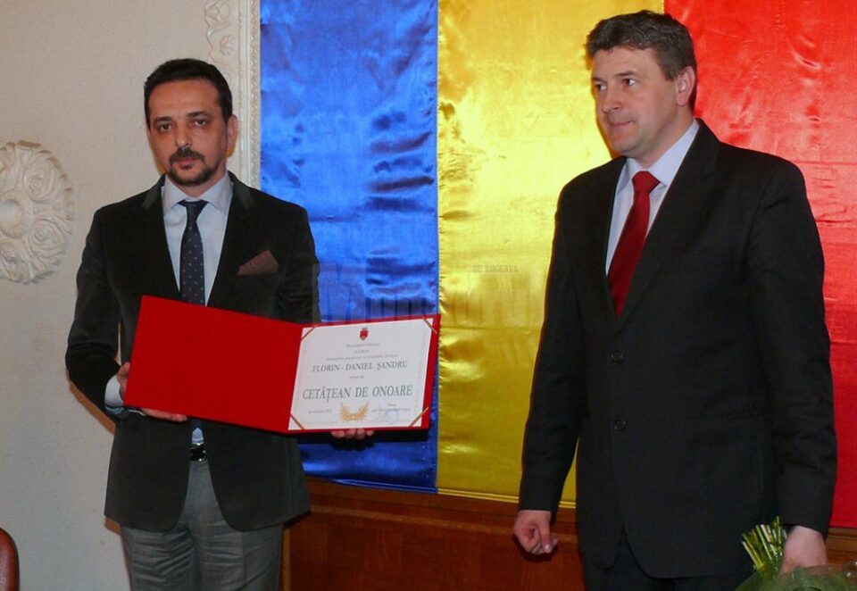 Daniel Șandru și primarul Cătălin Coman