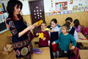 Preșcolari, părinți, cadre didactice, în vizită la Școala Gimnazială Nr. 1 Suceava