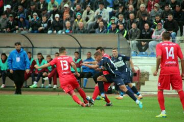 Fază din meciul Rapid Suceava - Unirea Slobozia, din turul campionatului