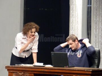 Radu Beligan și Maia Morgenstern, aplaudați la scenă deschisă de suceveni