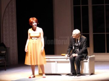 Radu Beligan și Maia Morgenstern, aplaudați la scenă deschisă de suceveni