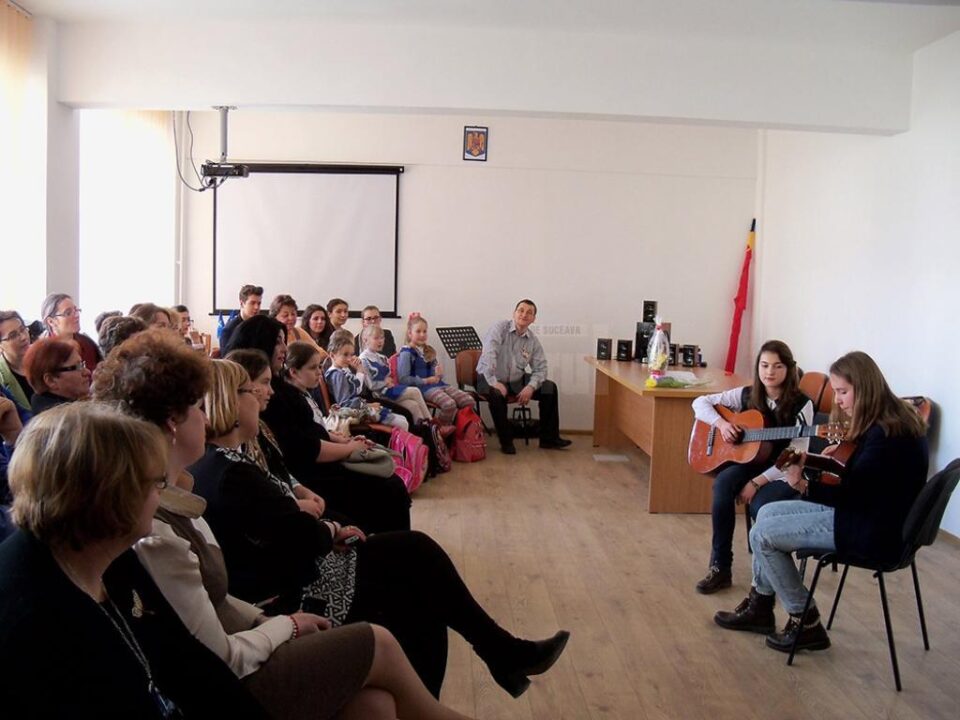 Școala „Ion Creangă” și-a sărbătorit patronul spiritual