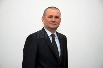 Primarul Viorel Cucu