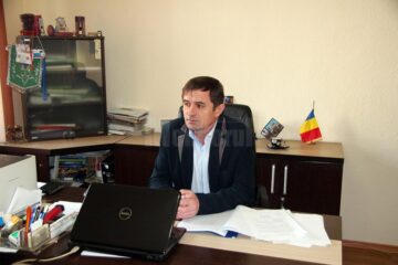 Primarul din Verești, Dănuț Gavriluț