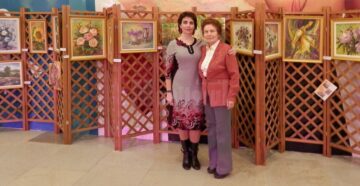 Expoziția „Misterul diafan al culorii” semnată de artista Cristina Hreamătă-Macoveiciuc, la Iulius Mall