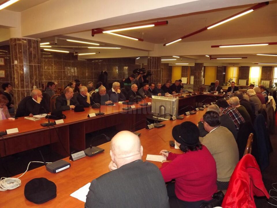 Primarul Sucevei și directorul Termica au tras un semnal de alarmă asupra scăderii drastice a încasărilor de la populație Primarul Sucevei și directorul Termica au tras un semnal de alarmă asupra scăderii drastice a încasărilor de la populație