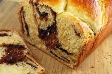 Cozonac cu prune