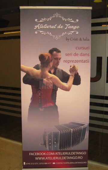 Expoziția „Misterul diafan al culorii” semnată de artista Cristina Hreamătă-Macoveiciuc, la Iulius Mall
