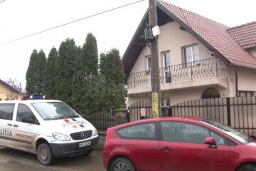 Casa în care a fost atacată femeia