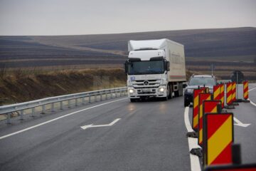 Primul TIR care a circulat pe ruta ocolitoare