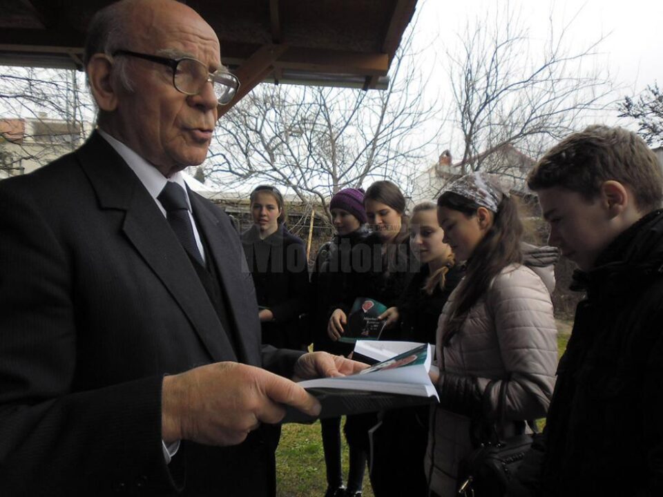 Suceveanul Mandache Leocov, cel care a pus bazele grădinii botanice din Iași, vizitat de elevi din Prelipca