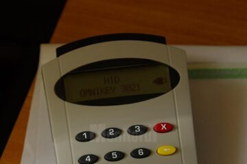 Aproape toți furnizorii de servicii medicale din județ și-au achiziționat cititoare de carduri