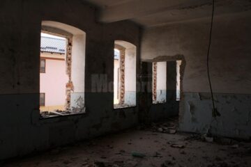 Orfelinatul Groazei se dărâmă