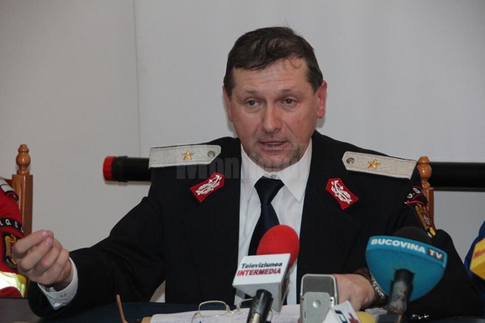 Ion Burlui: „În cartierul George Enescu, sunt multe străzi lăturalnice care au lățime 3 metri. Când aceste străzi devin parcări, nu se mai poate trece” Ion Burlui: „În cartierul George Enescu, sunt multe străzi lăturalnice care au lățime 3 metri. Când aceste străzi devin parcări, nu se mai poate trece”