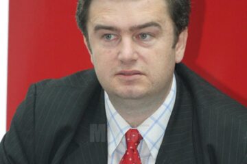 Delegația va fi condusă de președintele organizației județene a partidului, Cătălin Nechifor